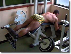 Fitness - Figura 30 - Leg Curl